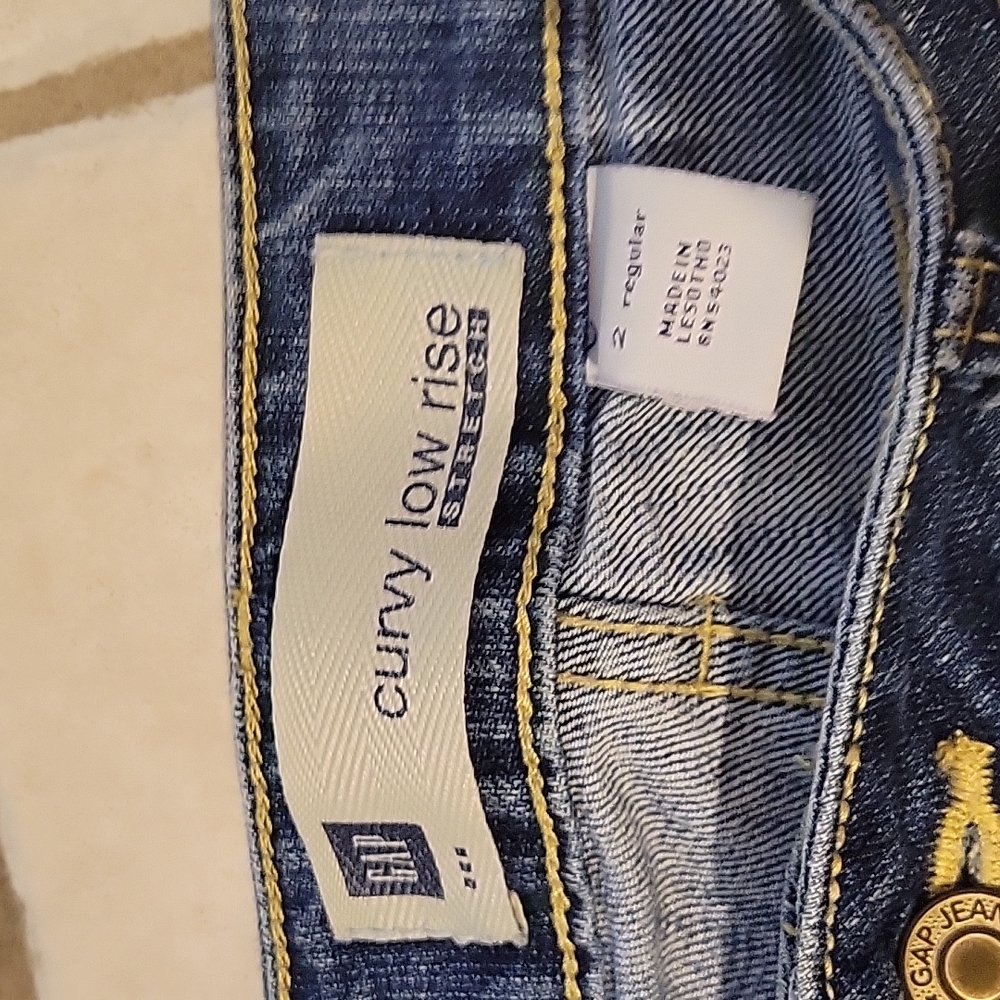 Jeans - Picture 2 of 3